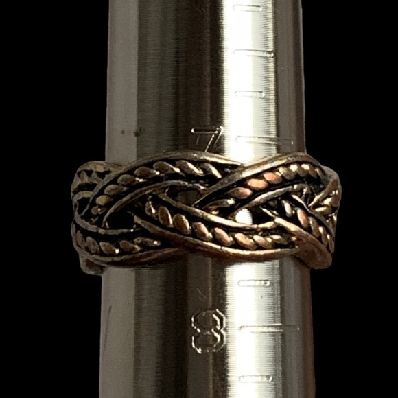 Braided Silver Fashion Ring Band Unisex Women’s Ring or Mens Ring Jewelry - Picture 6 of 7